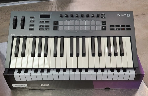 Novation - FLKEY-37 2